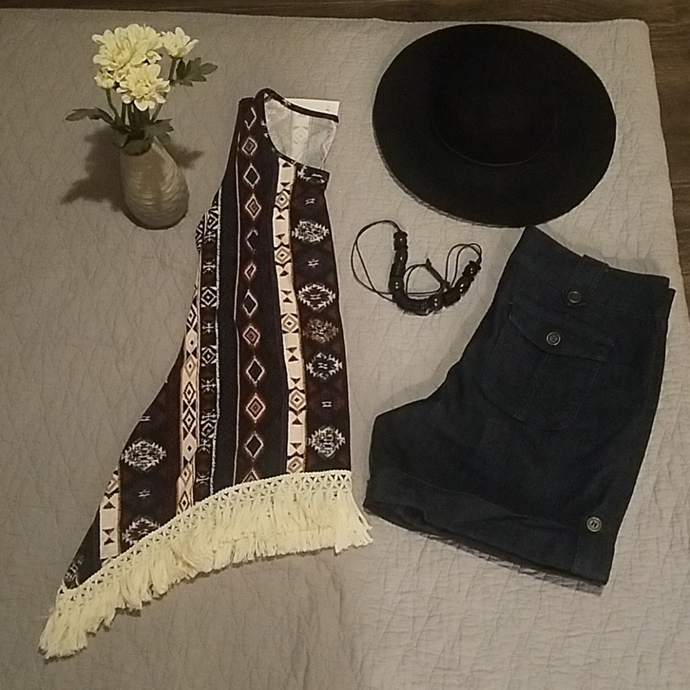 Shorts. Size: 16